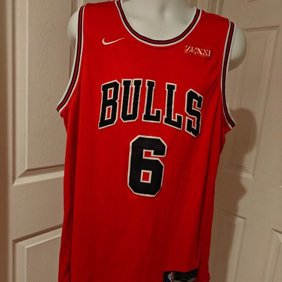 NIKE SWIMGMAN #6 ALEX CARUSO RED CHICAGO BULLS JERSEY SIZE 54 ZENNI - Picture 2 of 14